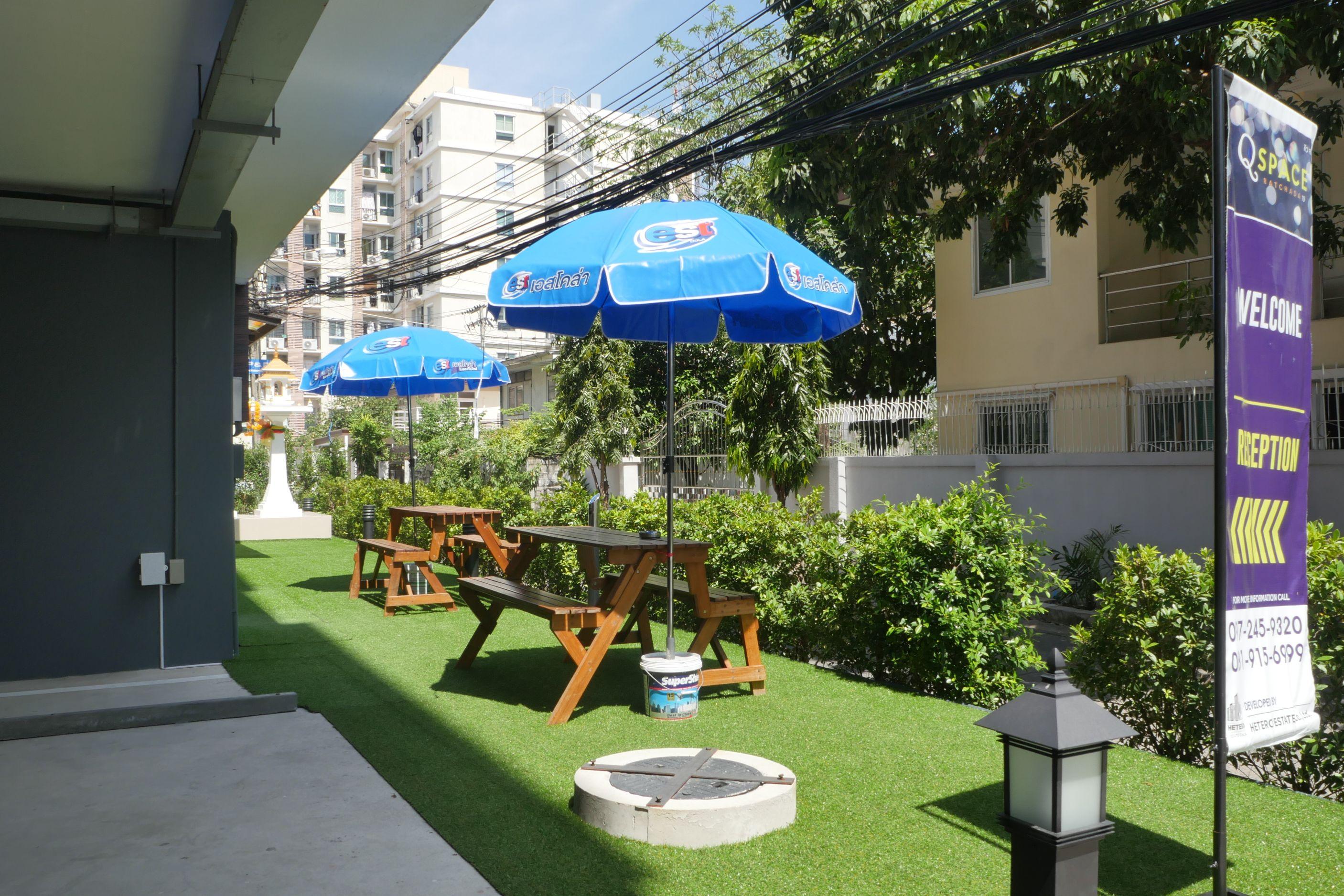 Q Space Hotel 2*